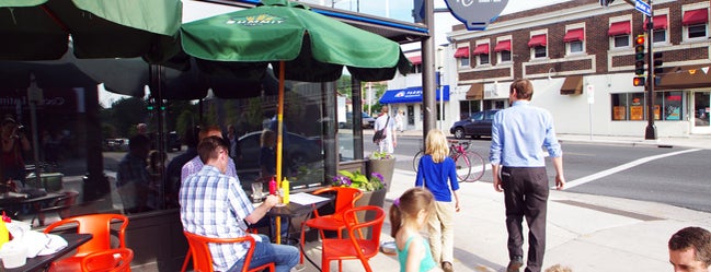 Nighthawks is one of Out-of-Towners' Guide to Minneapolis - 2015.