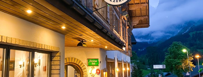 Da Salvi is one of Grindelwald.