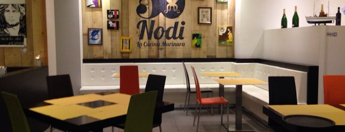50 nodi is one of Best place to eat.