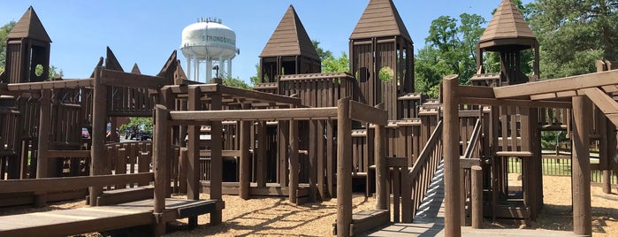 Castle Town Playground is one of Playgrounds.