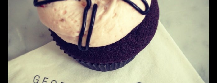 Georgetown Cupcake is one of Lugares favoritos de Rachel.
