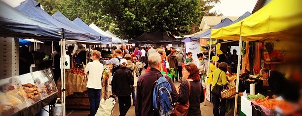 Orange Grove Markets is one of Lieux sauvegardés par ᴡ.