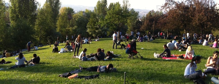 Seğmenler Park is one of Ankara Gezilecek.