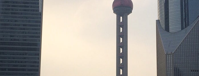 Oriental Pearl Tower is one of Tempat yang Disukai Anita.