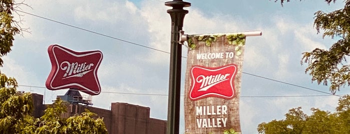 Miller Brewing Company is one of Kindra 님이 좋아한 장소.
