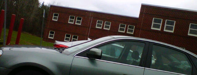 Saratoga County Office Building is one of Lugares guardados de Nicholas.