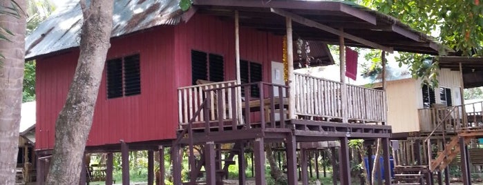 KP Hut, Koh Chang is one of Koh Chang.