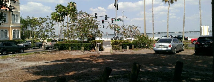 Bayshore Park is one of Princess' Tampa Hot Spots!.