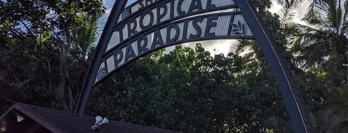 Smith's Tropical Paradise & Luau is one of Kaua’i.