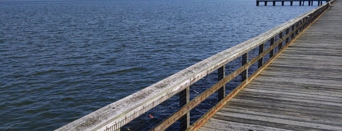 Romancoke Pier is one of Fishing.