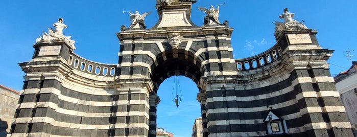 Porta Garibaldi is one of Catania.
