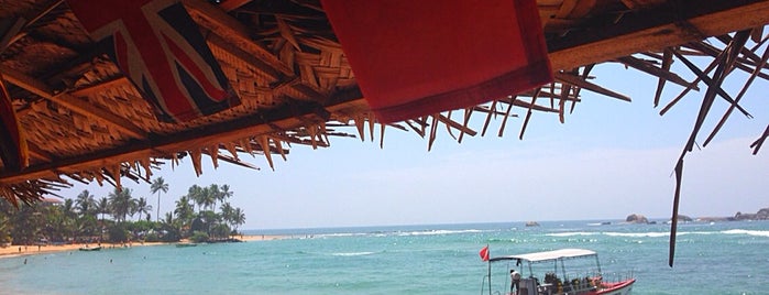 Sunset Coffee Bar Seafood Restaurant is one of Tempat yang Disukai Zsolt.