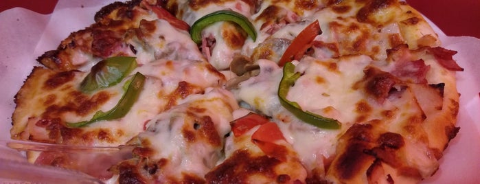 Suren Pizza is one of 🍕.