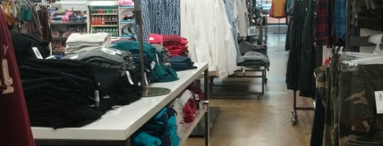 Old Navy is one of To Do.