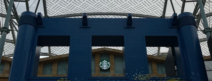 Starbucks Reserve is one of Lion City.