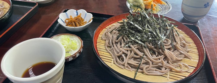 加賀屋 is one of 蕎麦.