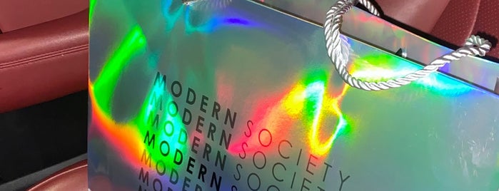 Modern Society is one of Nouf 님이 좋아한 장소.