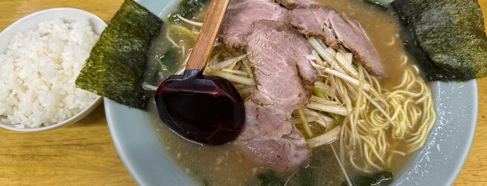 ラーメンショップ 練間 is one of ラーメン同好会.