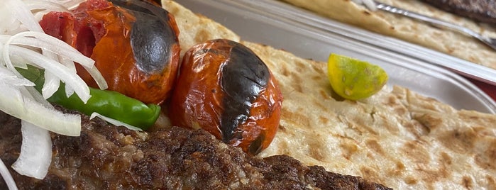 Alibaba Kebab | کباب بناب علی بابا is one of Lugares guardados de Mohsen.