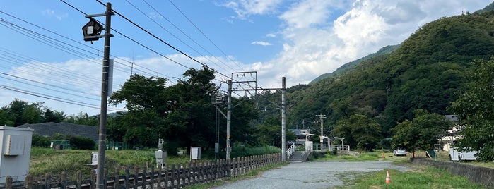 塩之沢駅 is one of JR 고신에쓰지방역 (JR 甲信越地方の駅).