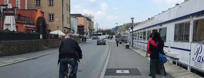 Güterbahnhof Passau is one of Orte, die Brian gefallen.