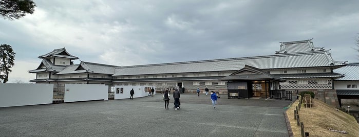 二の丸広場 is one of 富山金沢.