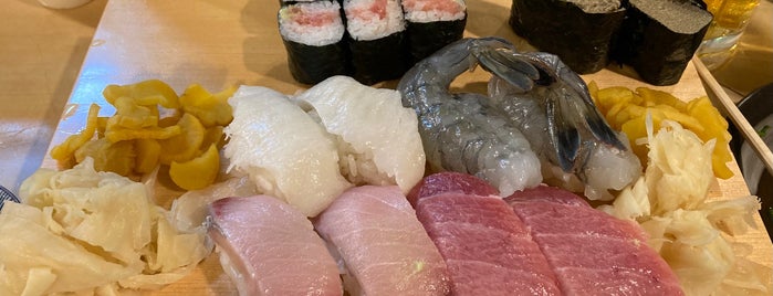 魚がし寿司 赤羽店 is one of さんぽ.