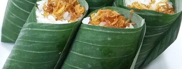 Nasi Uduk Kebon Kacang Z Fanani, Alam Sutera is one of Tempat yang Disukai Hendra.