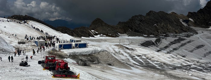 Ice Arena is one of Zell am See-Kaprun Ski Resort.