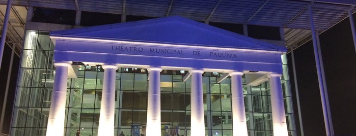 Theatro Municipal de Paulínia is one of Nova.