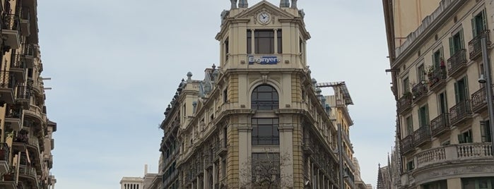 La Dreta de l'Eixample is one of Barclona برشلونه.