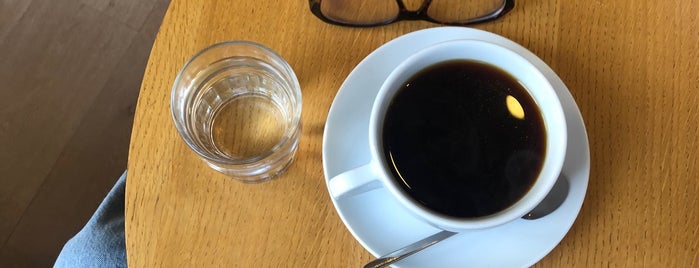 Double B Coffee & Tea is one of Posti che sono piaciuti a Sh.