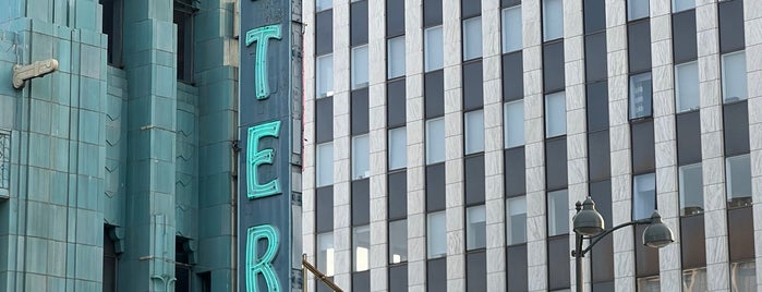 The Wiltern is one of Aline list.