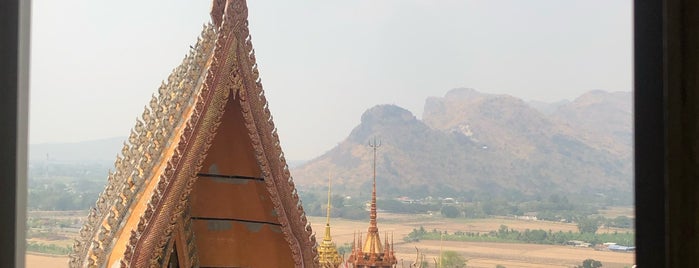 Wat Tham Sua is one of กาญจนบุรี.
