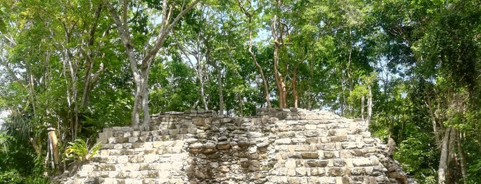 Zona Arqueologica Oxtankah is one of Quintana Roo.