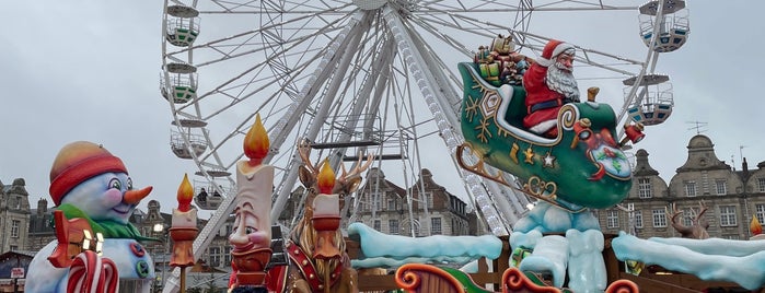 Grand'Place is one of Pas de Calais.