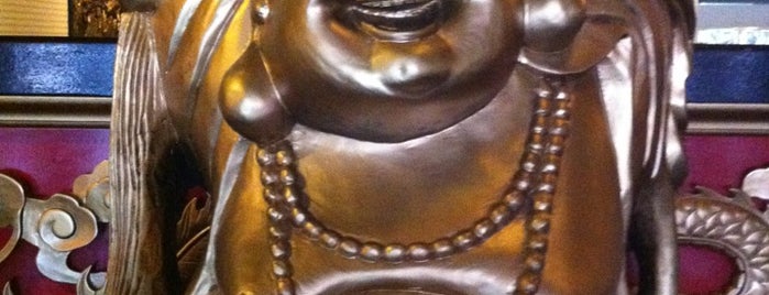 Lee's Golden Buddha #7 is one of Tempat yang Disukai Todd.