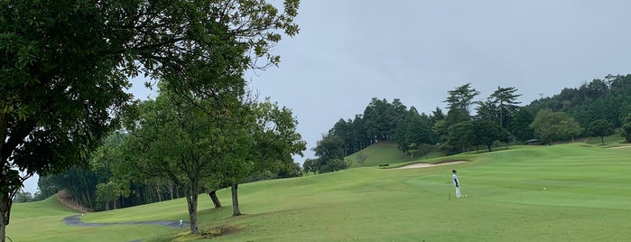 名松ゴルフクラブ is one of 三重県のゴルフ場.