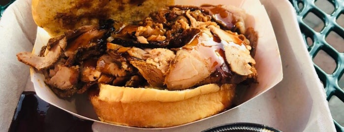 Boog's Bar-B-Q is one of Baltimore.