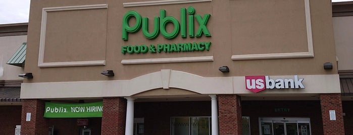 Publix is one of Robertさんのお気に入りスポット.