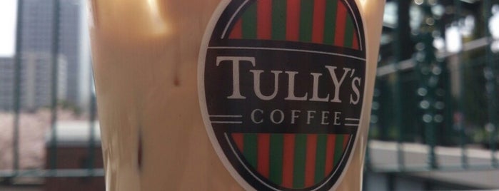 Tully's Coffee is one of Tempat yang Disukai Vic.
