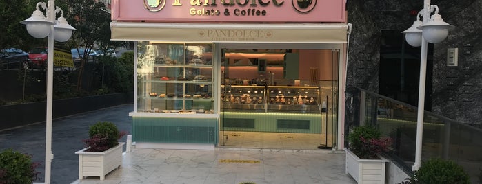 Pandolce&Gelato Coffe is one of İstanbul Yemeİçme.