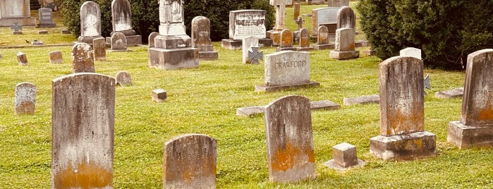 Stonewall Jackson Memorial Cemetery is one of Virginia - Spring 2014.