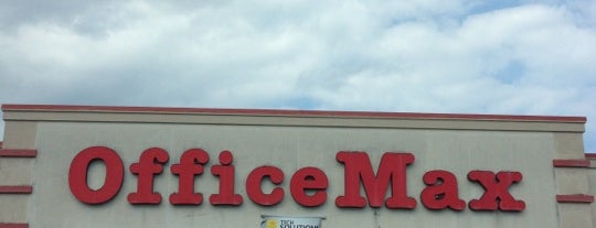 OfficeMax is one of Locais curtidos por Bryan.