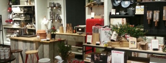 West Elm Market is one of Brendonさんのお気に入りスポット.