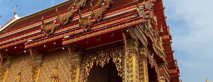 Wat Bang Phli Yai Klang is one of รับติดตั้งรีโมทรถยนต์ นอกสถานที่ 094-854-3555.