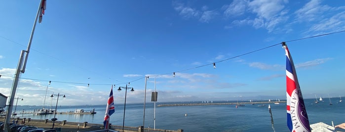 Island Sailing Club is one of Isle Of Wight.