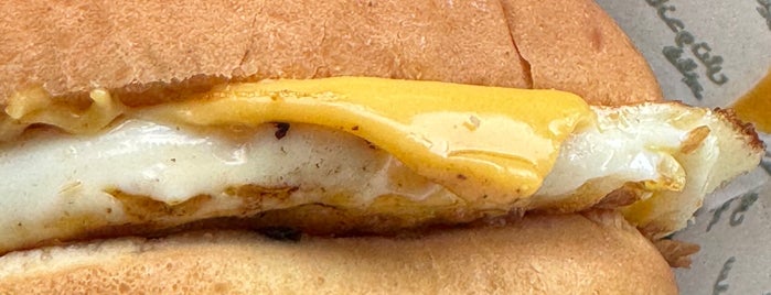 Sandwich Faqeer is one of Khobar.