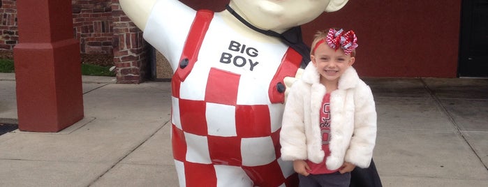 Frisch's Big Boy is one of Pure Greatness.