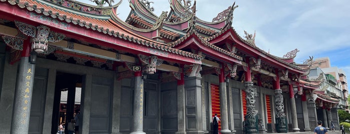 Xingtian Temple is one of Taipei.